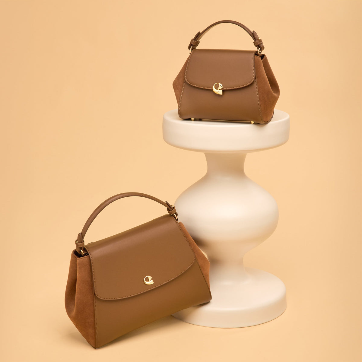 Sac Aura spacieuse - Suede camel