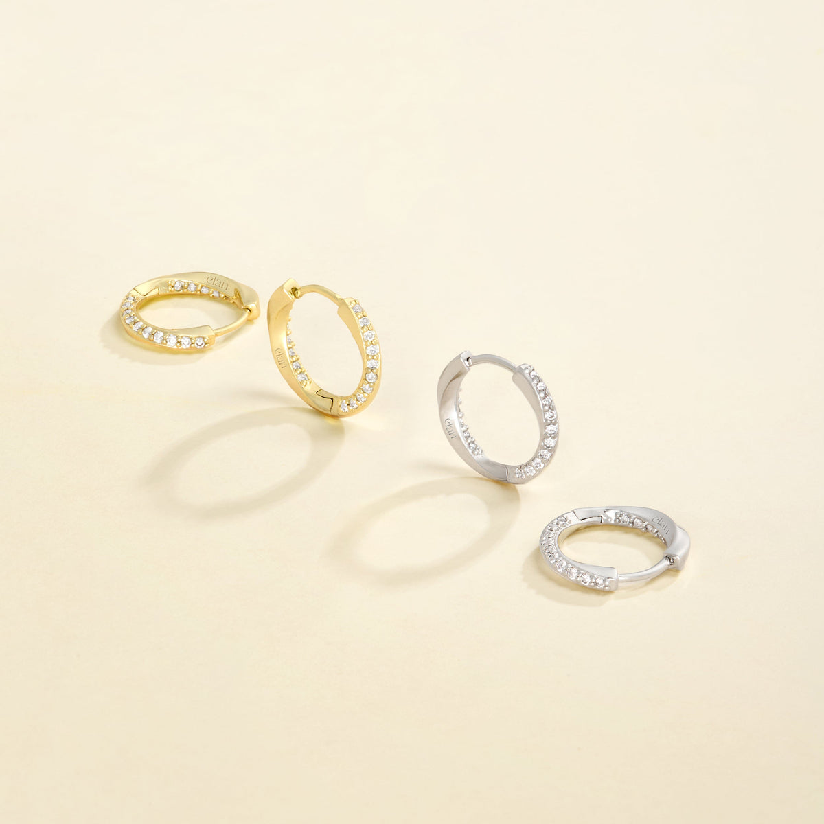Paire de boucles Infini